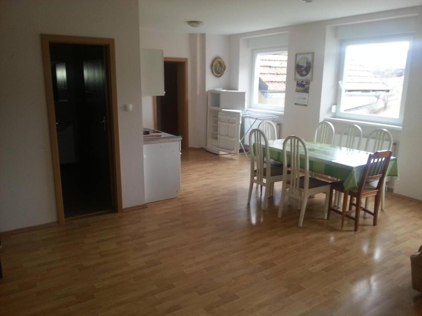 Sostanj Velenje Ravne Sobe Rooms Vrtacnik D O O Eksteriør billede
