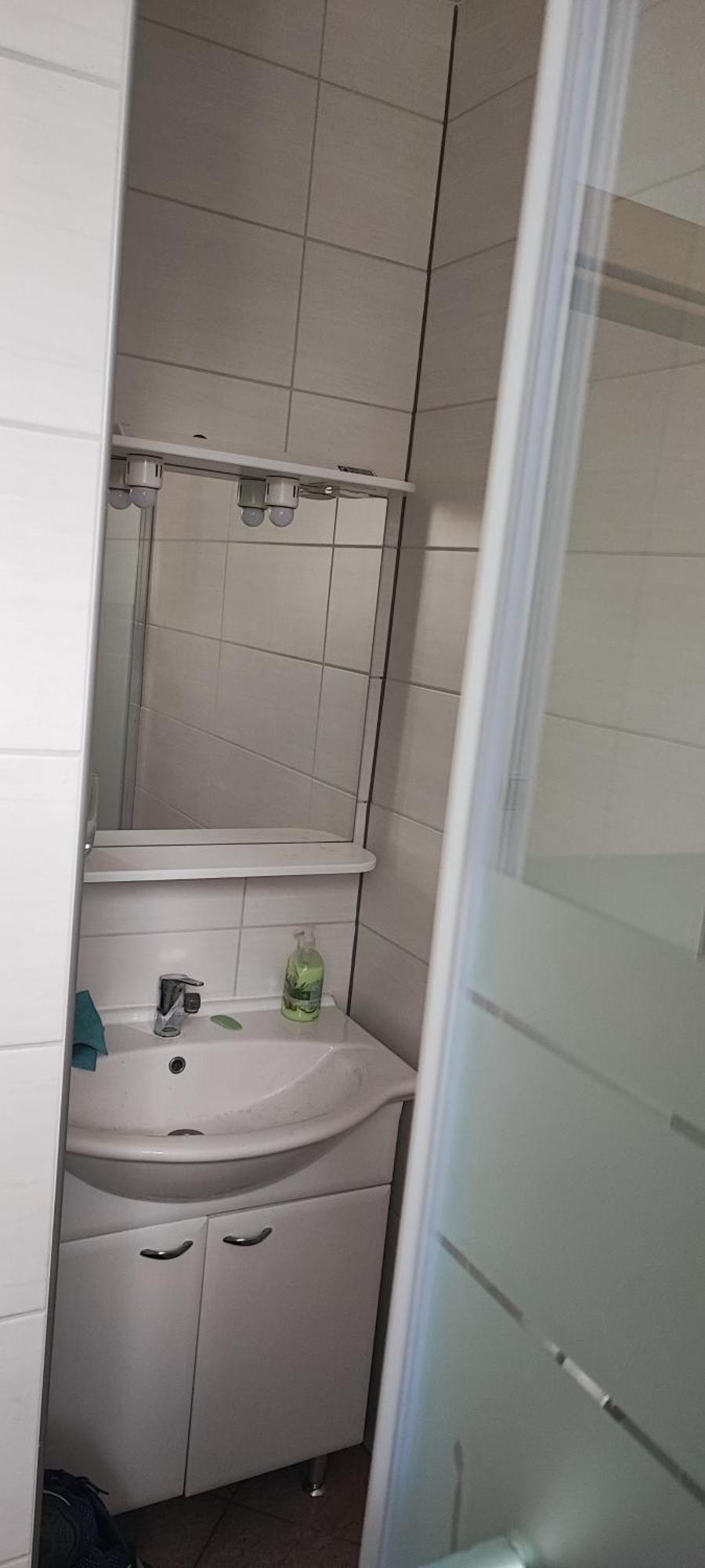 Sostanj Velenje Ravne Sobe Rooms Vrtacnik D O O Eksteriør billede